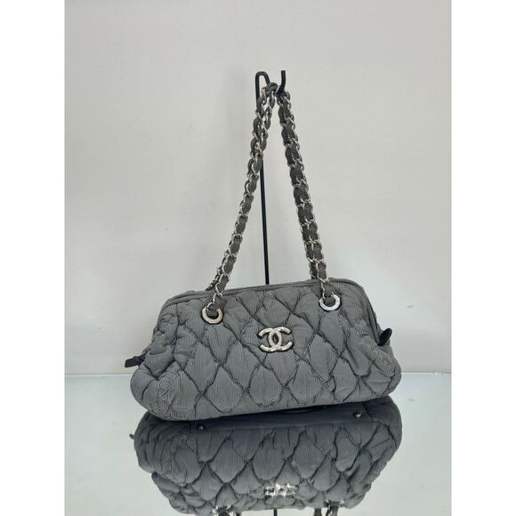 Chanel Women Pre-Loved Bag Very Good Condition - Picture 4 of 7